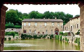 Dimora Del Poggio - Charming Historic Centre - San Quirico D'Orcia